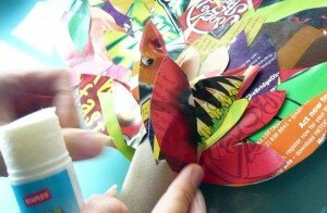 AdLeavesCoverTrunk_110311